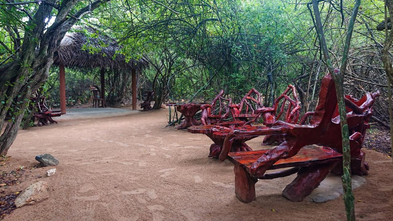 Yala Eco Bush Camp Hotel Exterior photo